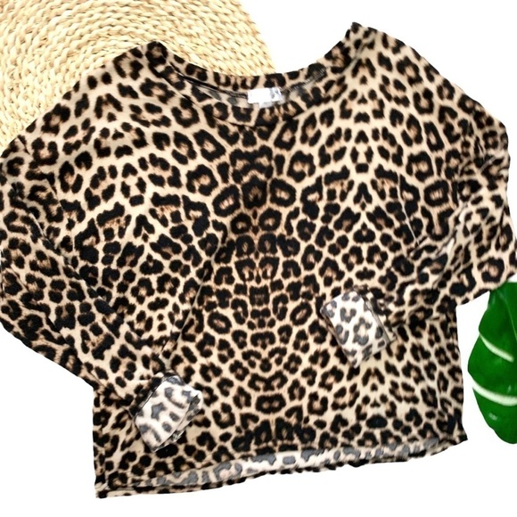 Orange Kiss Pullover Leopard Cheetah Long Sleeve Cozy Sweater Size Medium - Picture 14 of 14